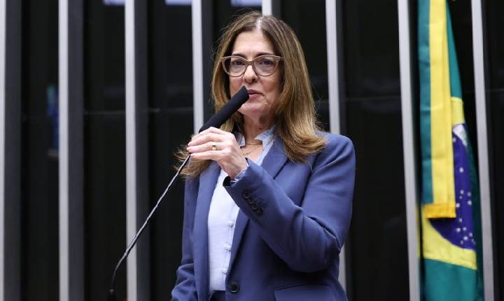 Comissão aprova projeto que amplia inclusão de pessoas com autismo no trabalho