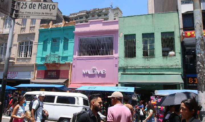 Confiança do consumidor paulistano registra queda de 0,4% em maio