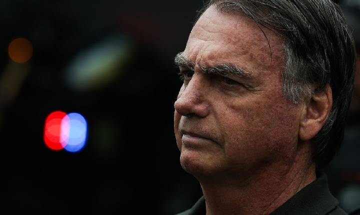 PGR dá parecer favorável à retomada de visitas de Flávio ao pai