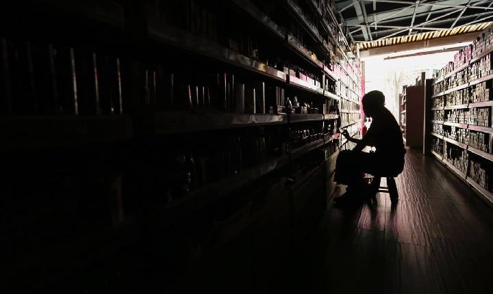 Procon-RJ orienta sobre danos em aparelhos por falta de luz