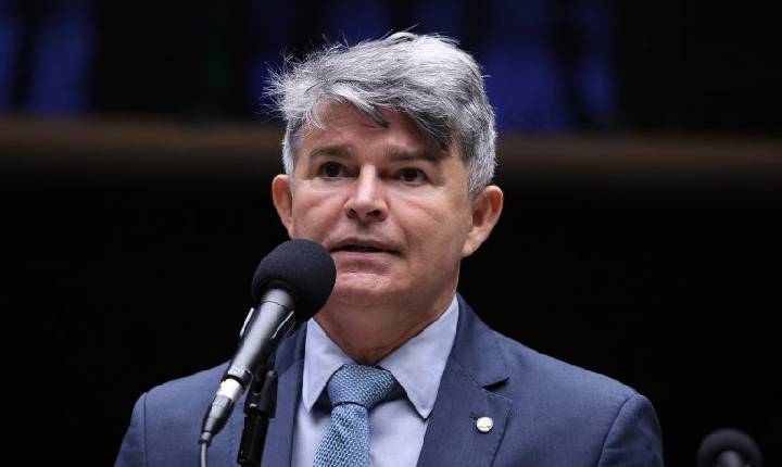 Projeto cria política de tolerância zero contra pichação e vandalismo urbano