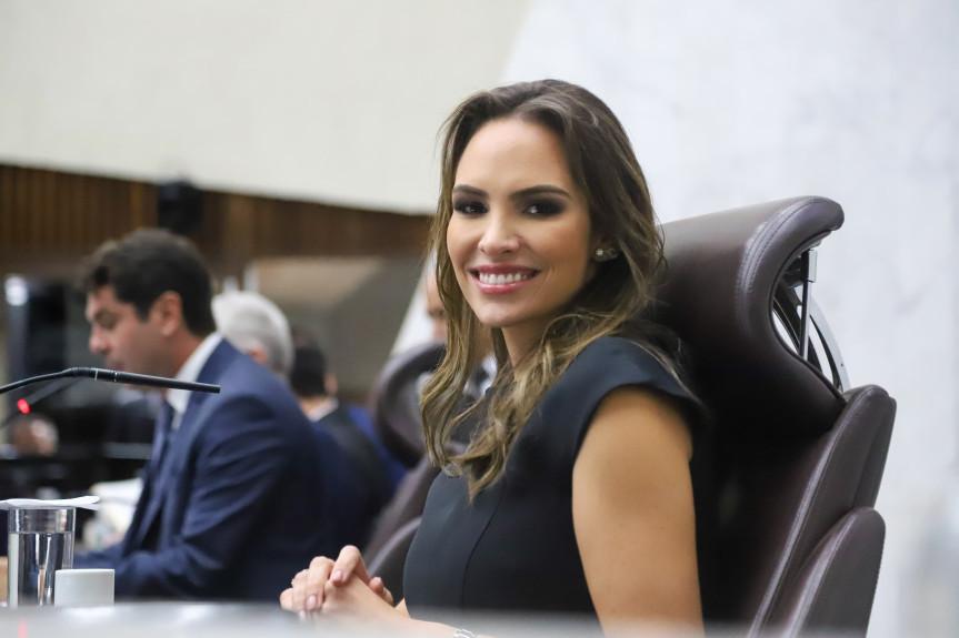 Projeto propõe qualificação de profissionais da educação para identificar sinais de doenças raras nas escolas estaduais