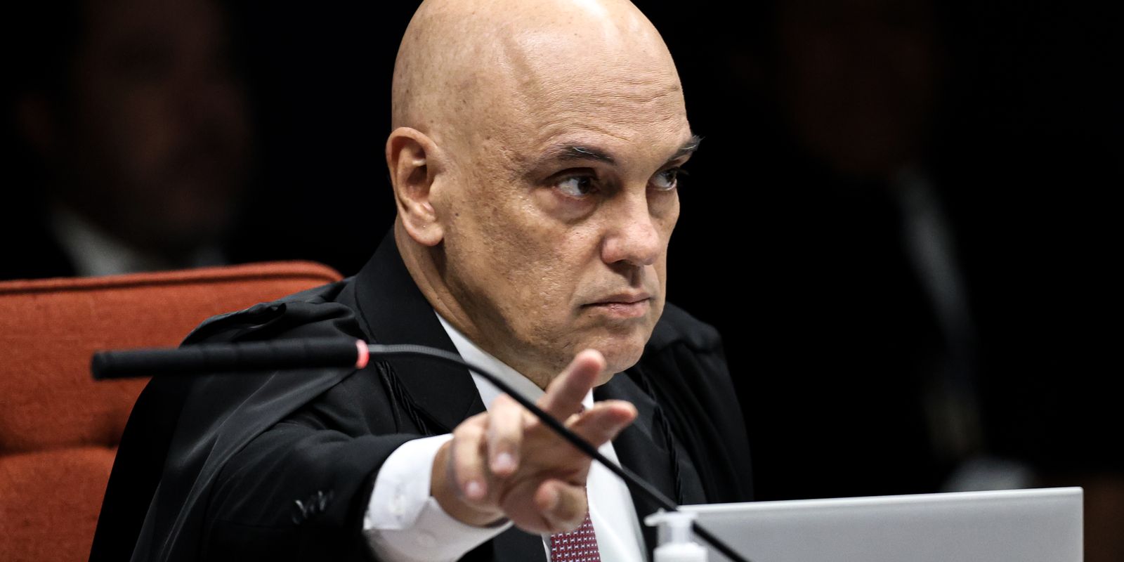 Empresário é acusado de pagar R$ 4,5 mil por dados de ministros do STF